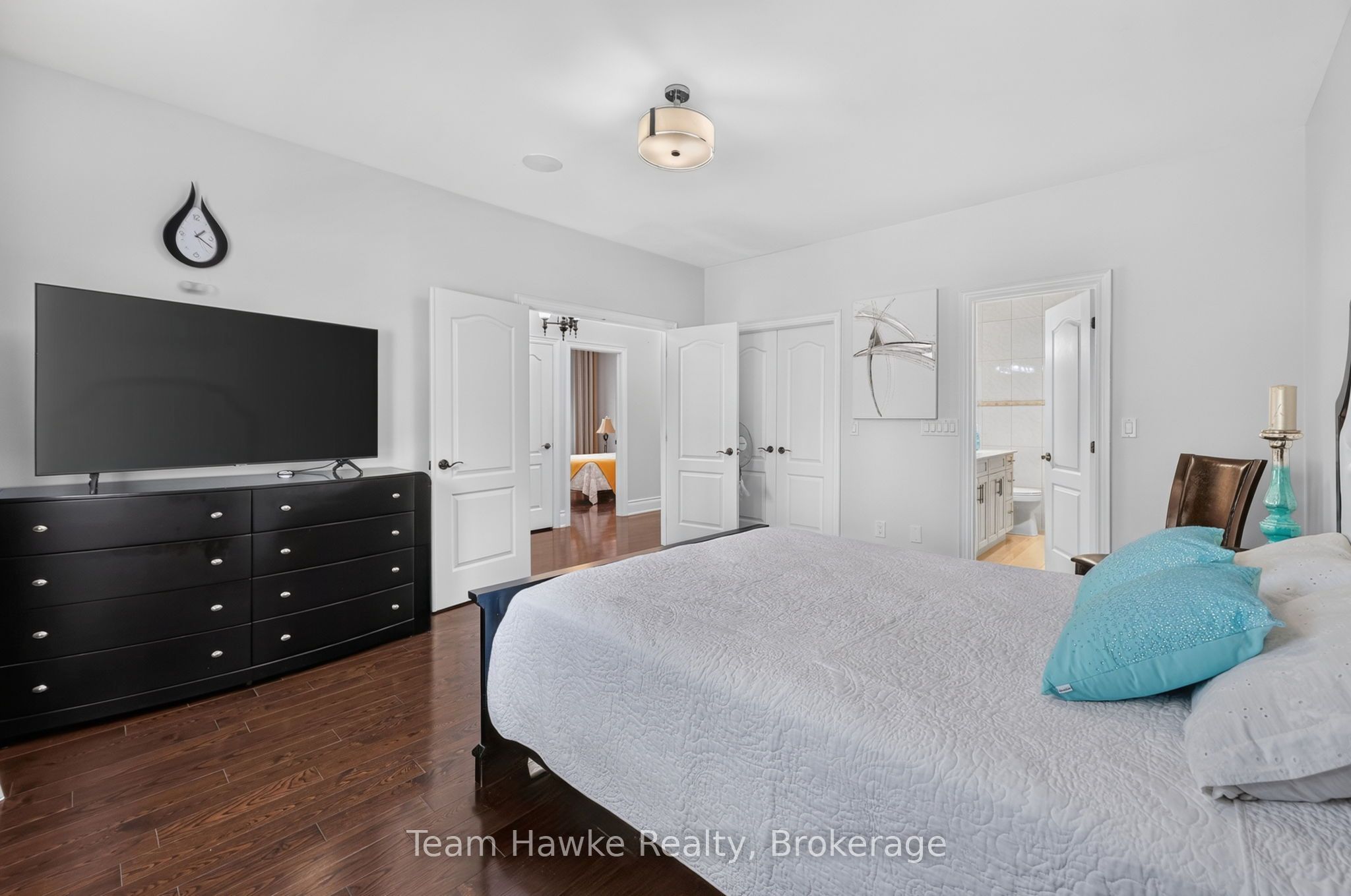 9 Tucson Road Property Photo 15