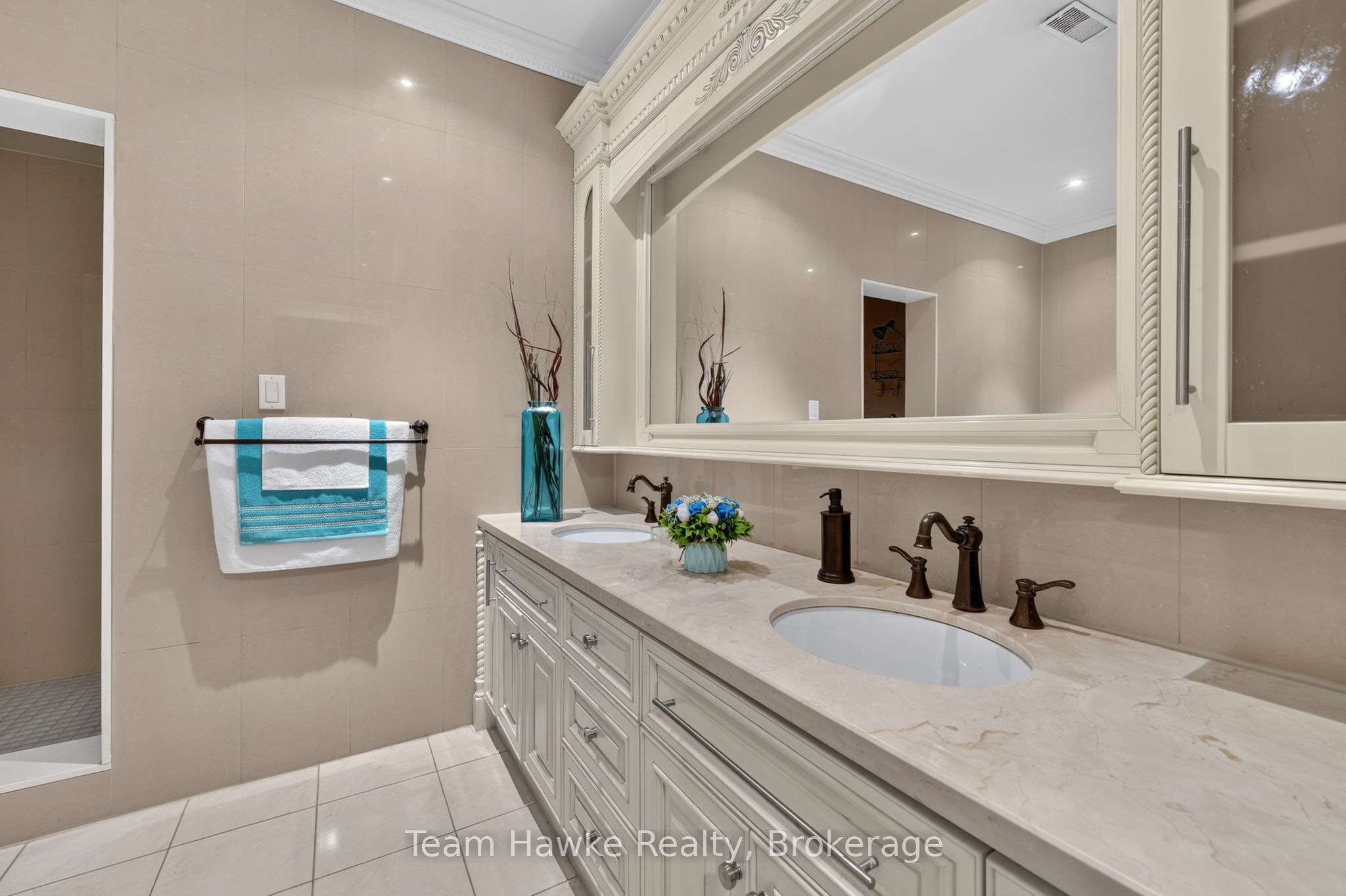 9 Tucson Road Property Photo 30