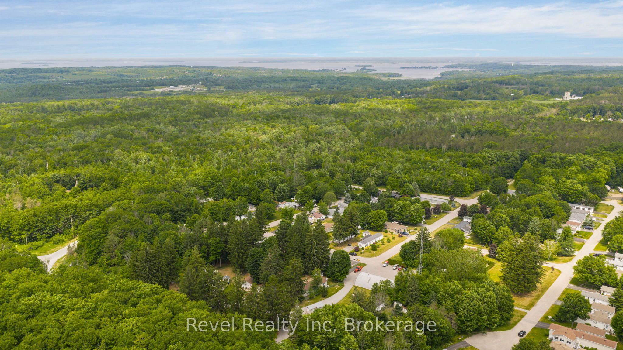 5411 Elliott Side Road 19 Property Photo 25