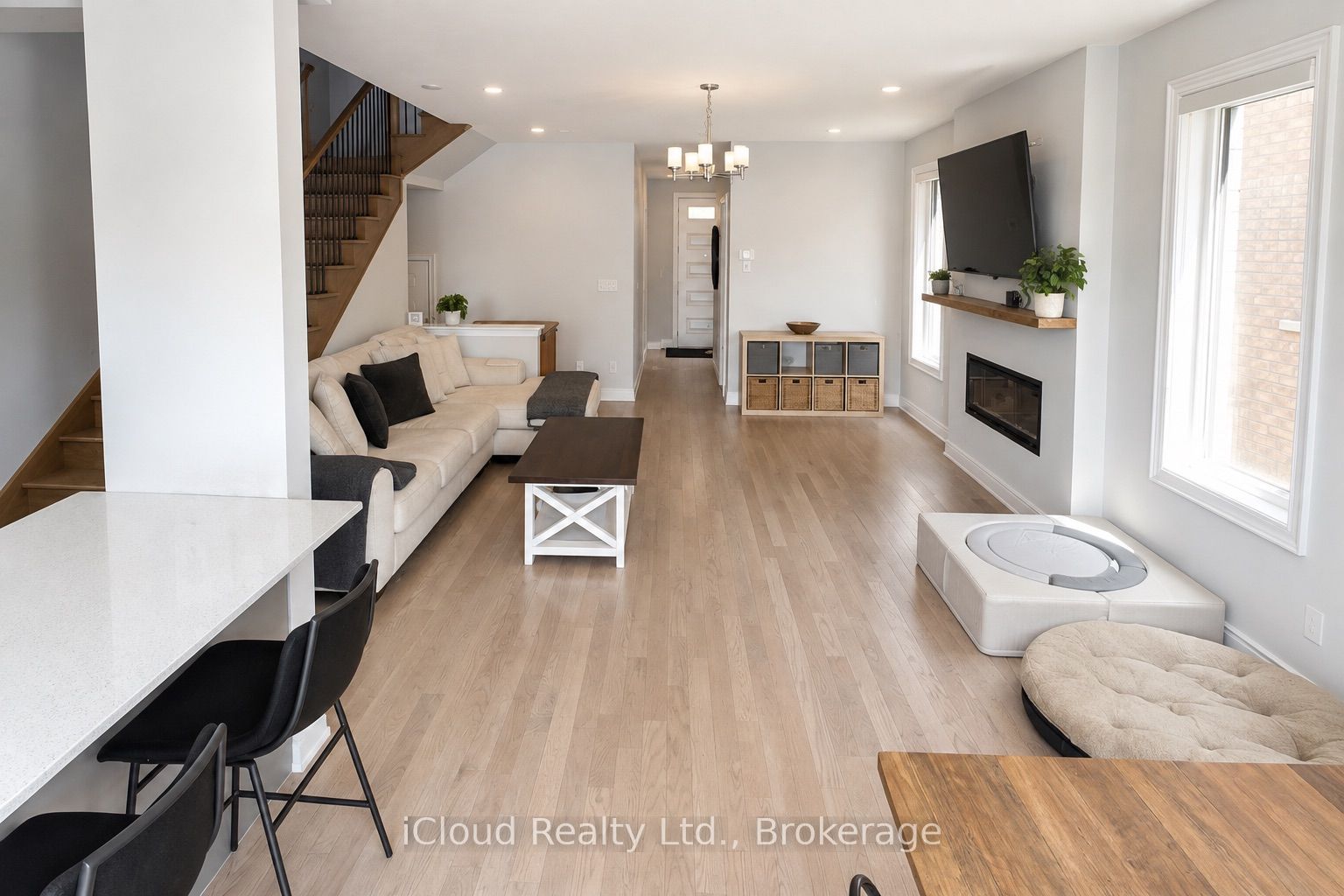 100 Bearberry Road Property Photo 12