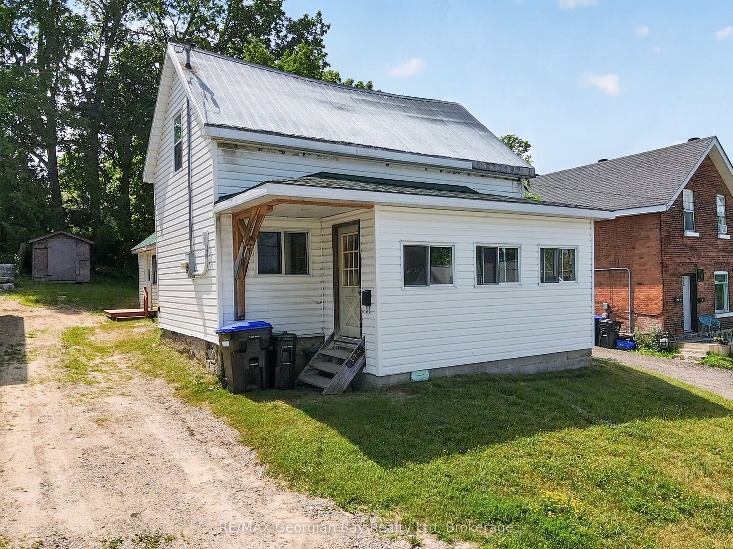 379 Gloucester Street Property Photo 1