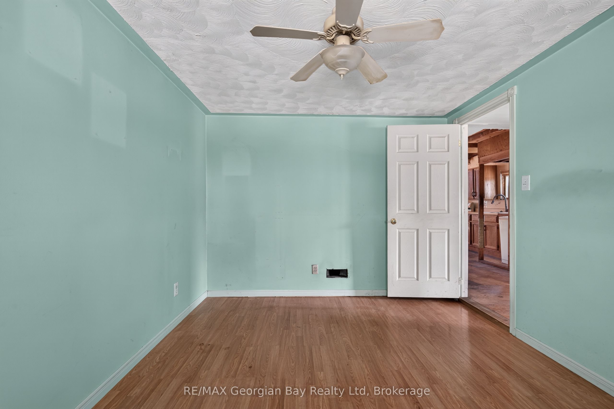 379 Gloucester Street Property Photo 11