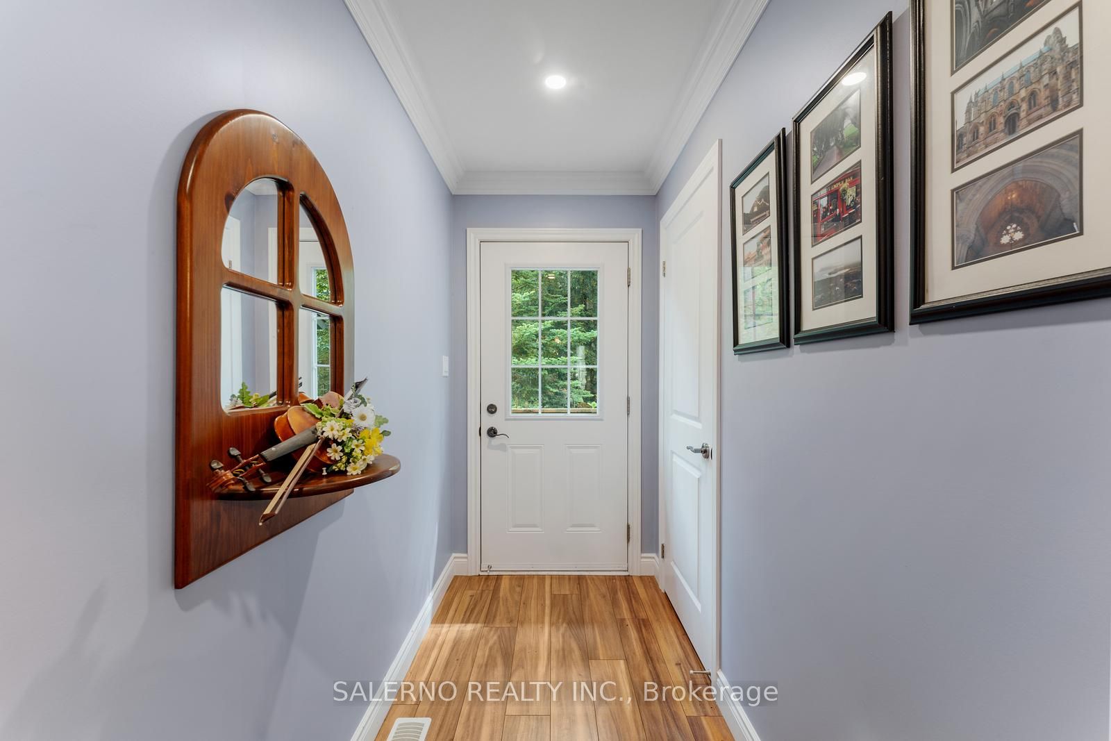 3992 Penetanguishene Road Property Photo 11
