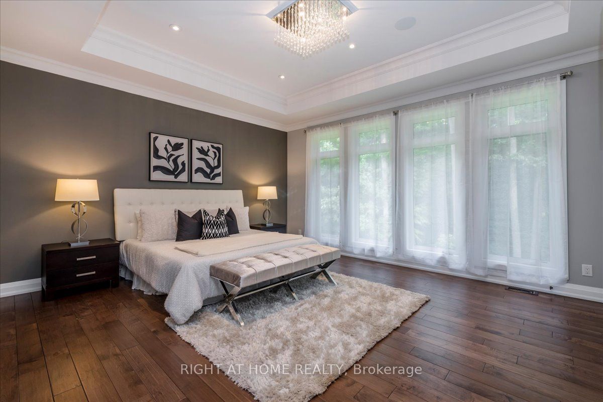 8 Lloyd Cook Drive W Property Photo 25