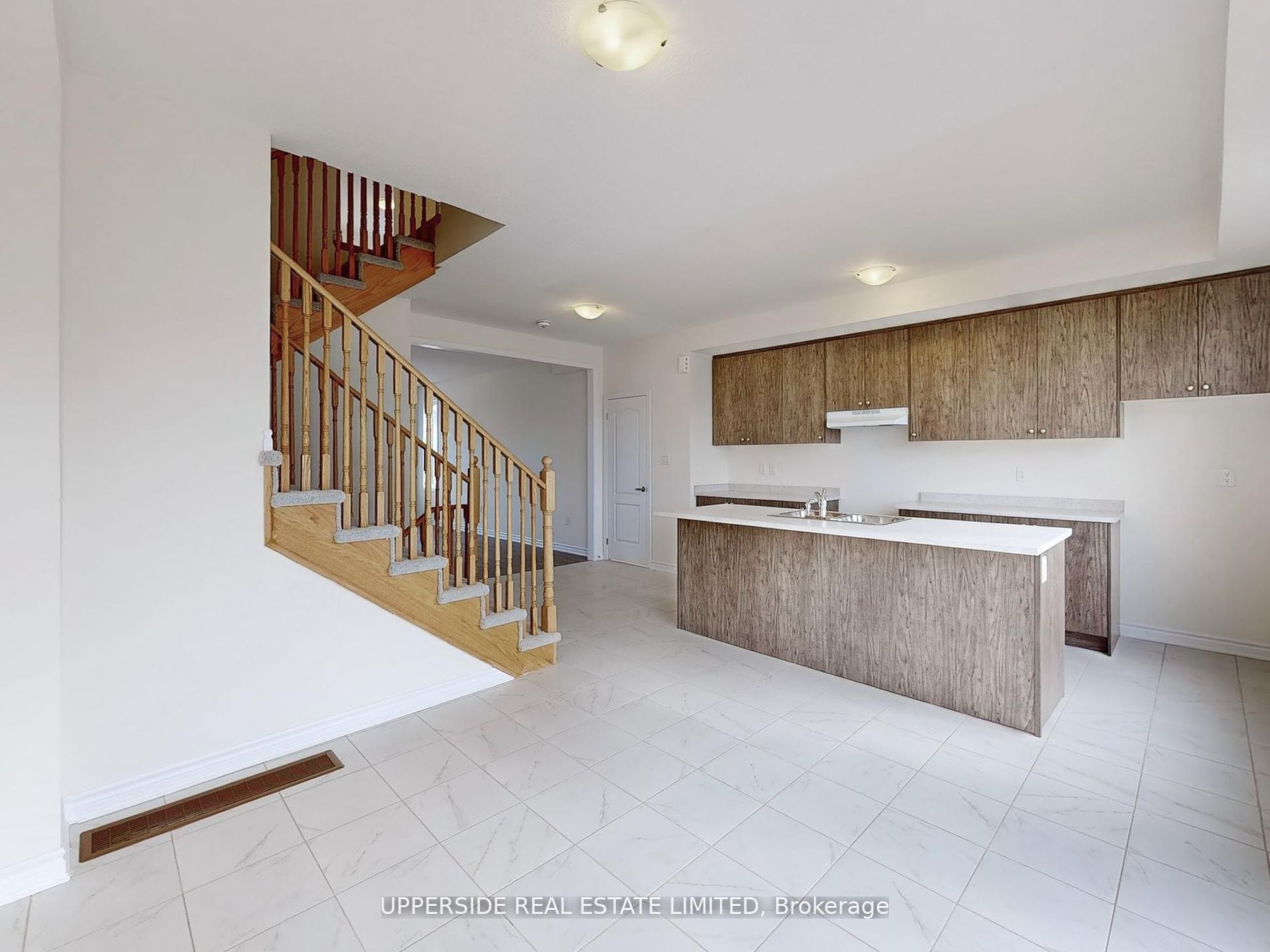 18 Lana Circle Property Photo 12