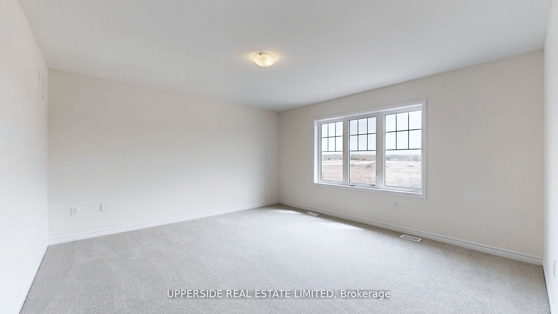 26 Shapira Avenue Property Photo 16