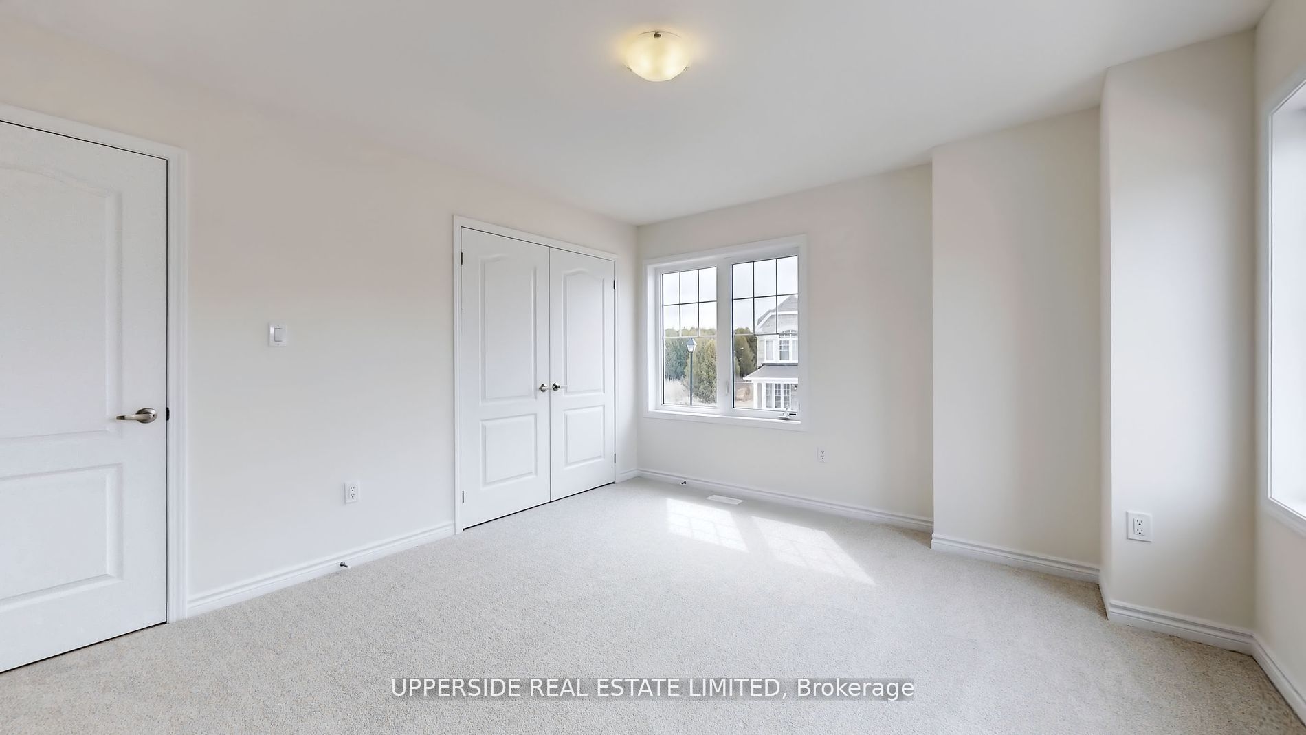 26 Shapira Avenue Property Photo 31