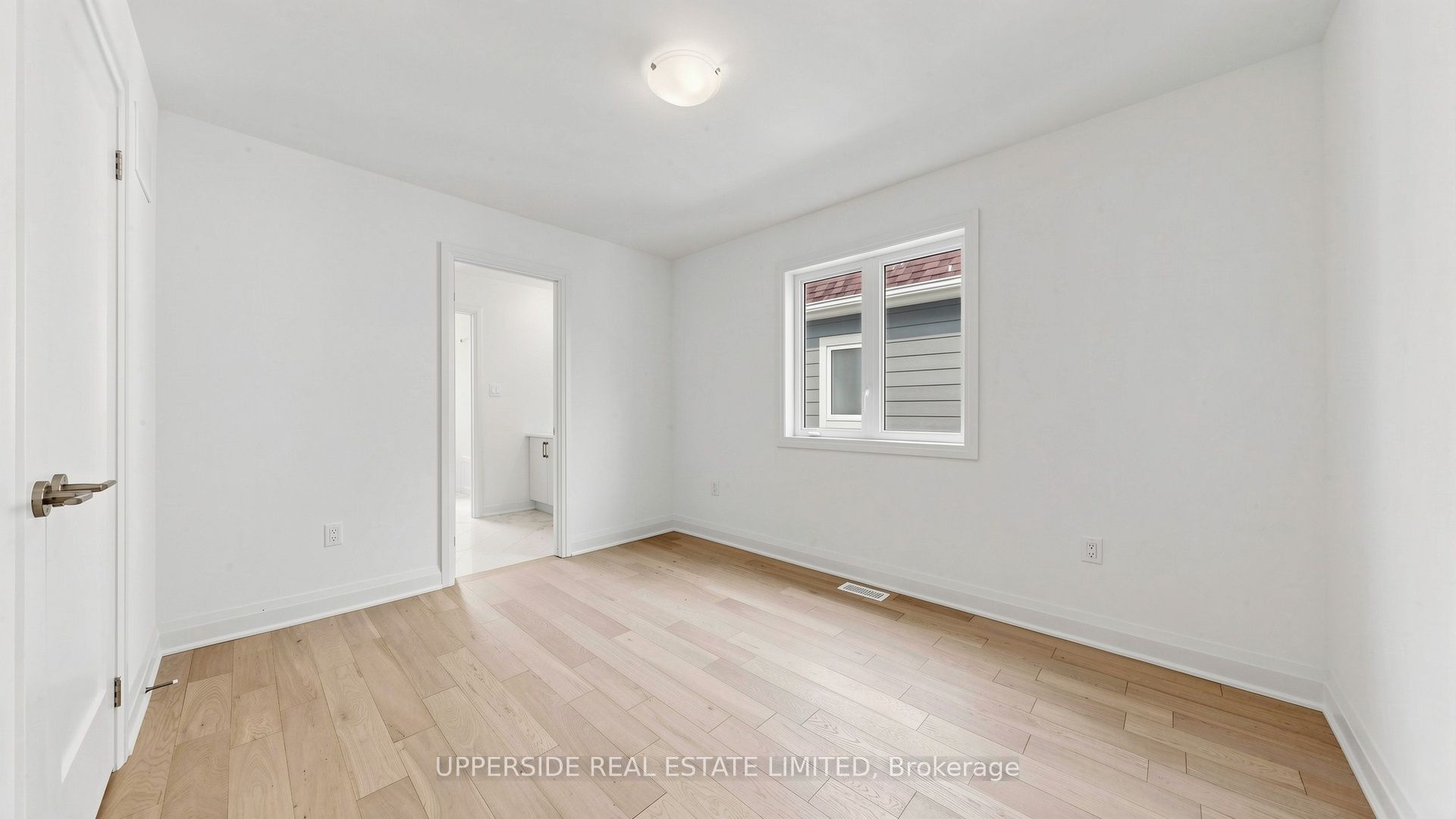 241 Village Gate Drive Property Photo 25