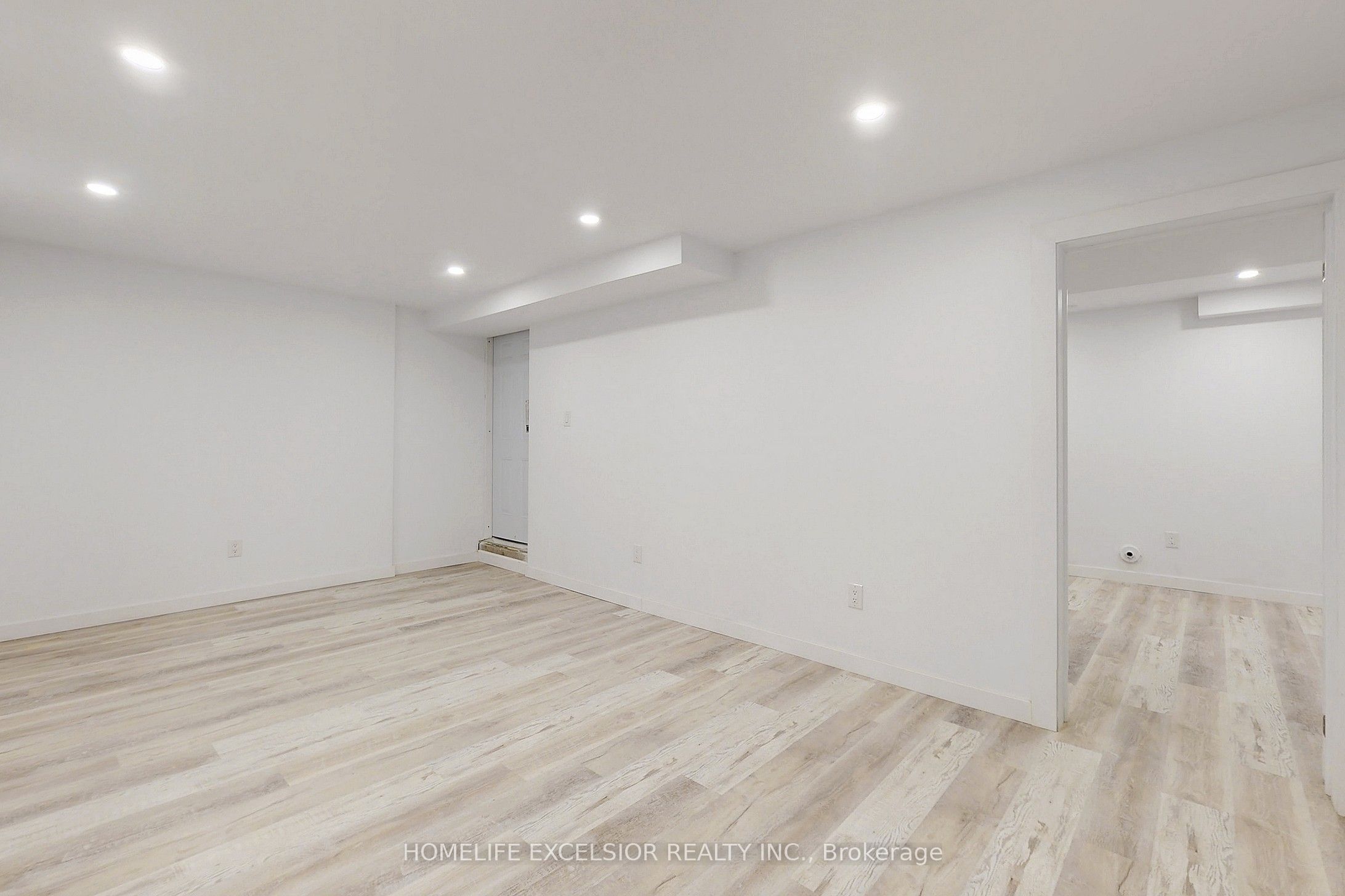 103 Cardinal Street Property Photo 3
