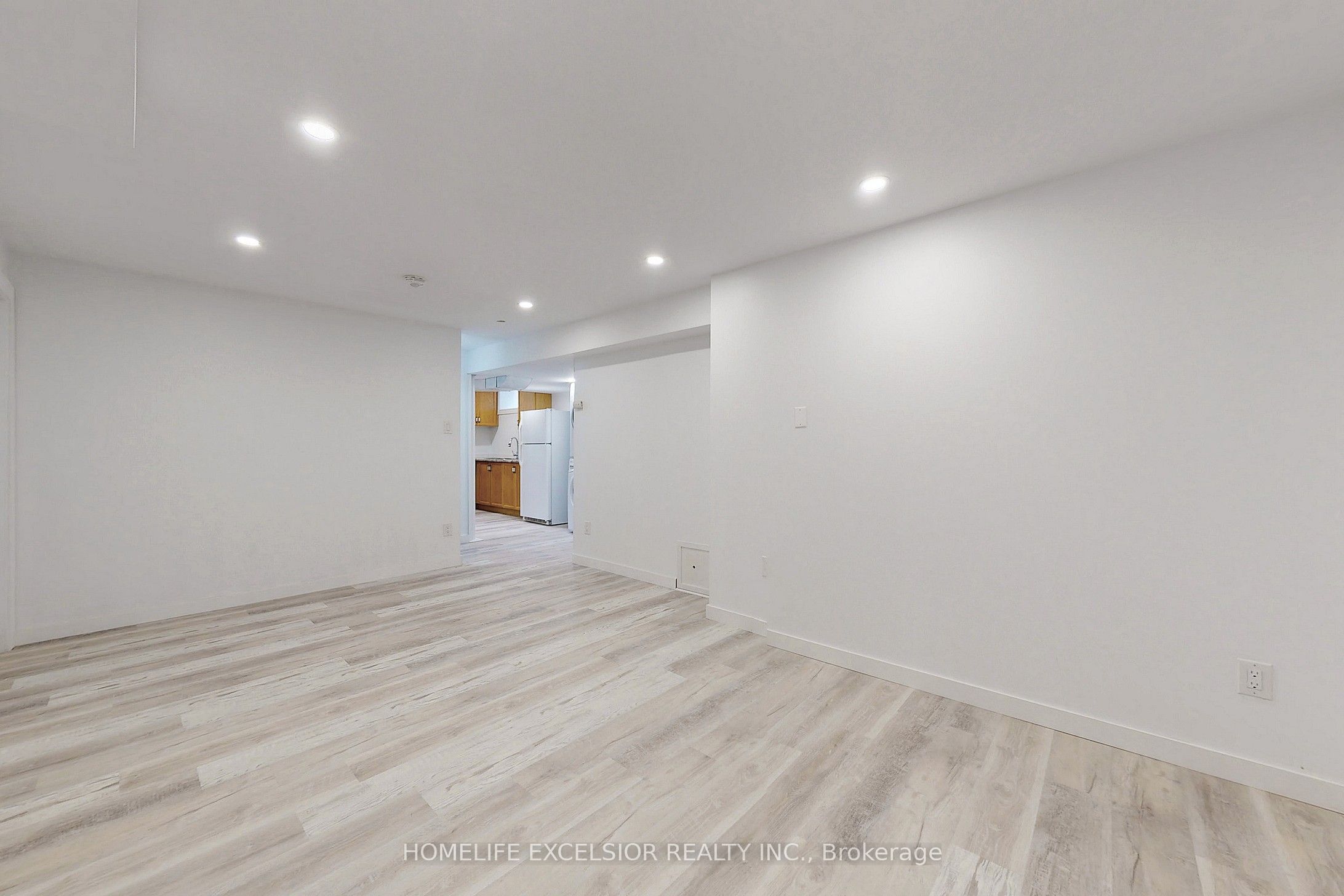 103 Cardinal Street Property Photo 4