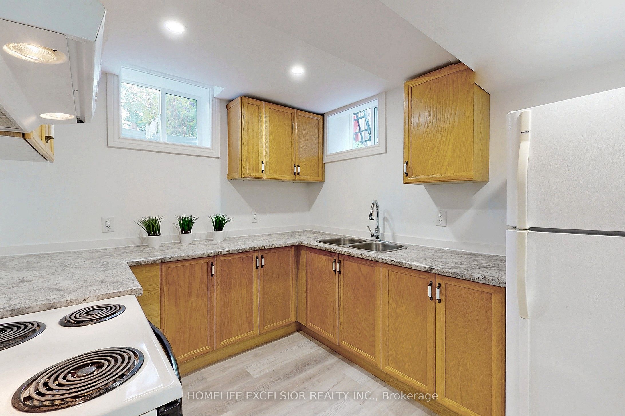 103 Cardinal Street Property Photo 6