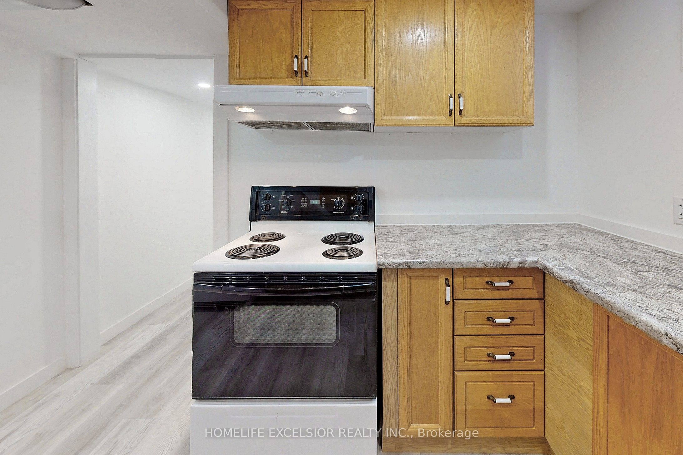 103 Cardinal Street Property Photo 8