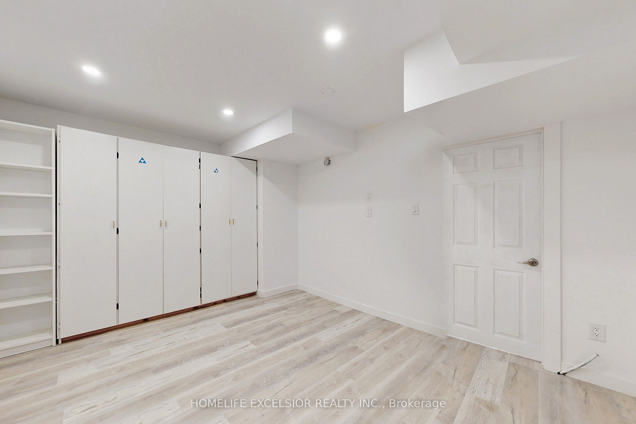 103 Cardinal Street Property Photo 9