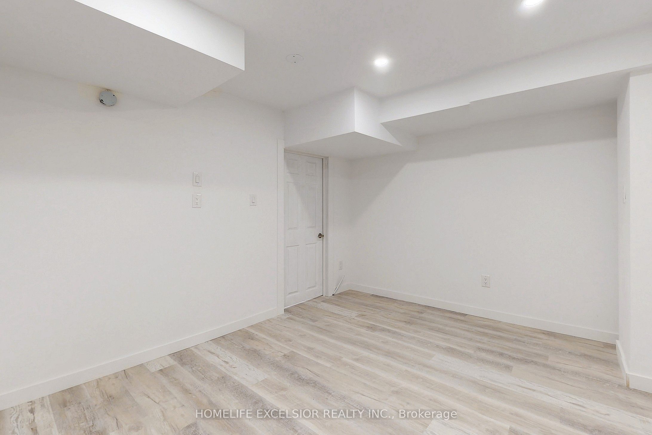 103 Cardinal Street Property Photo 11