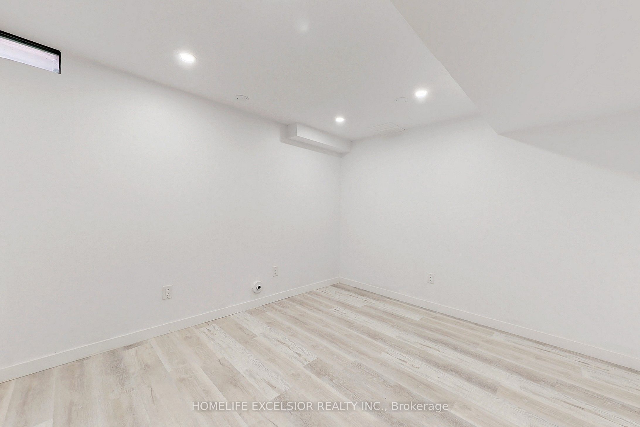103 Cardinal Street Property Photo 14