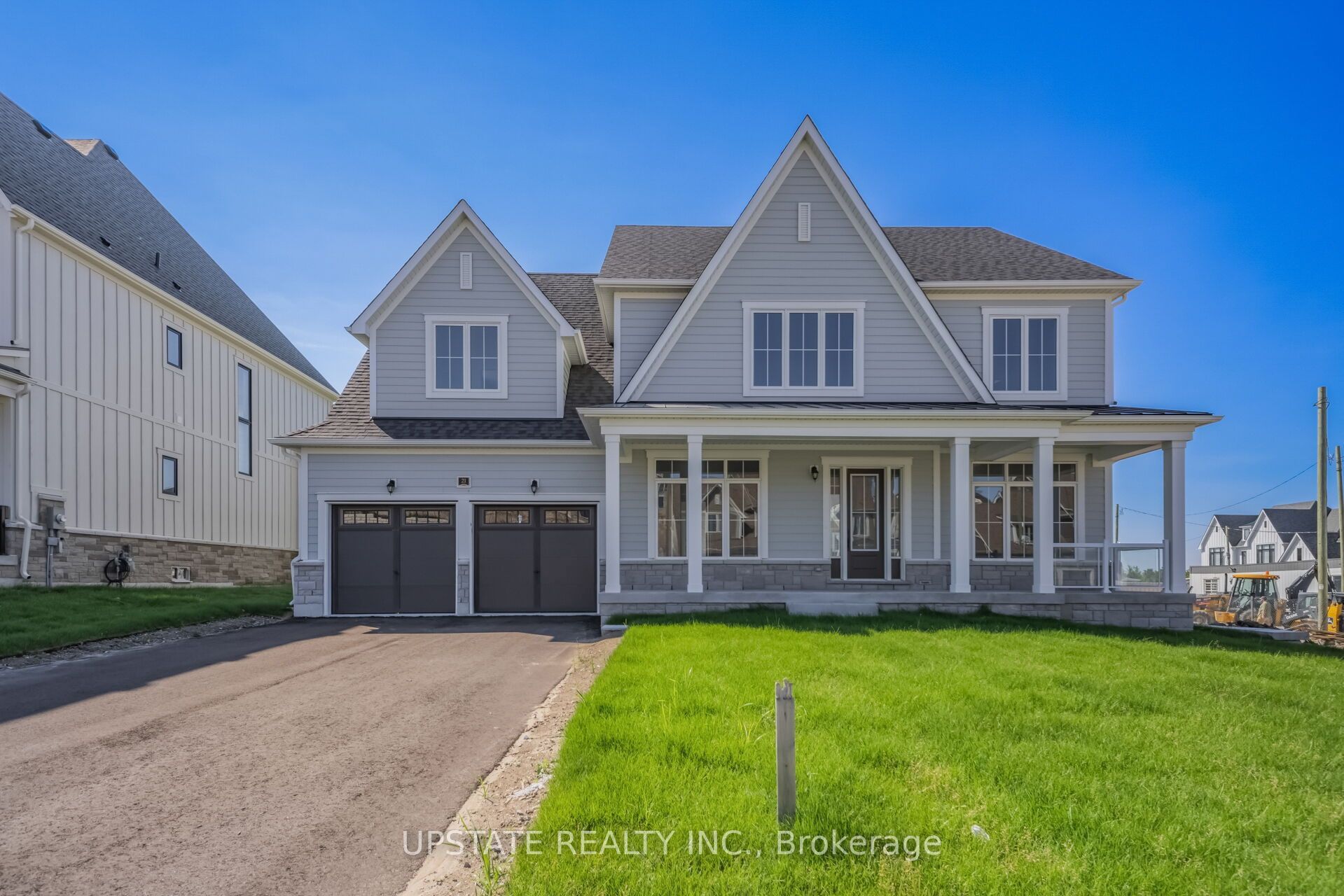 21 Pearsall Place Property Photo 2