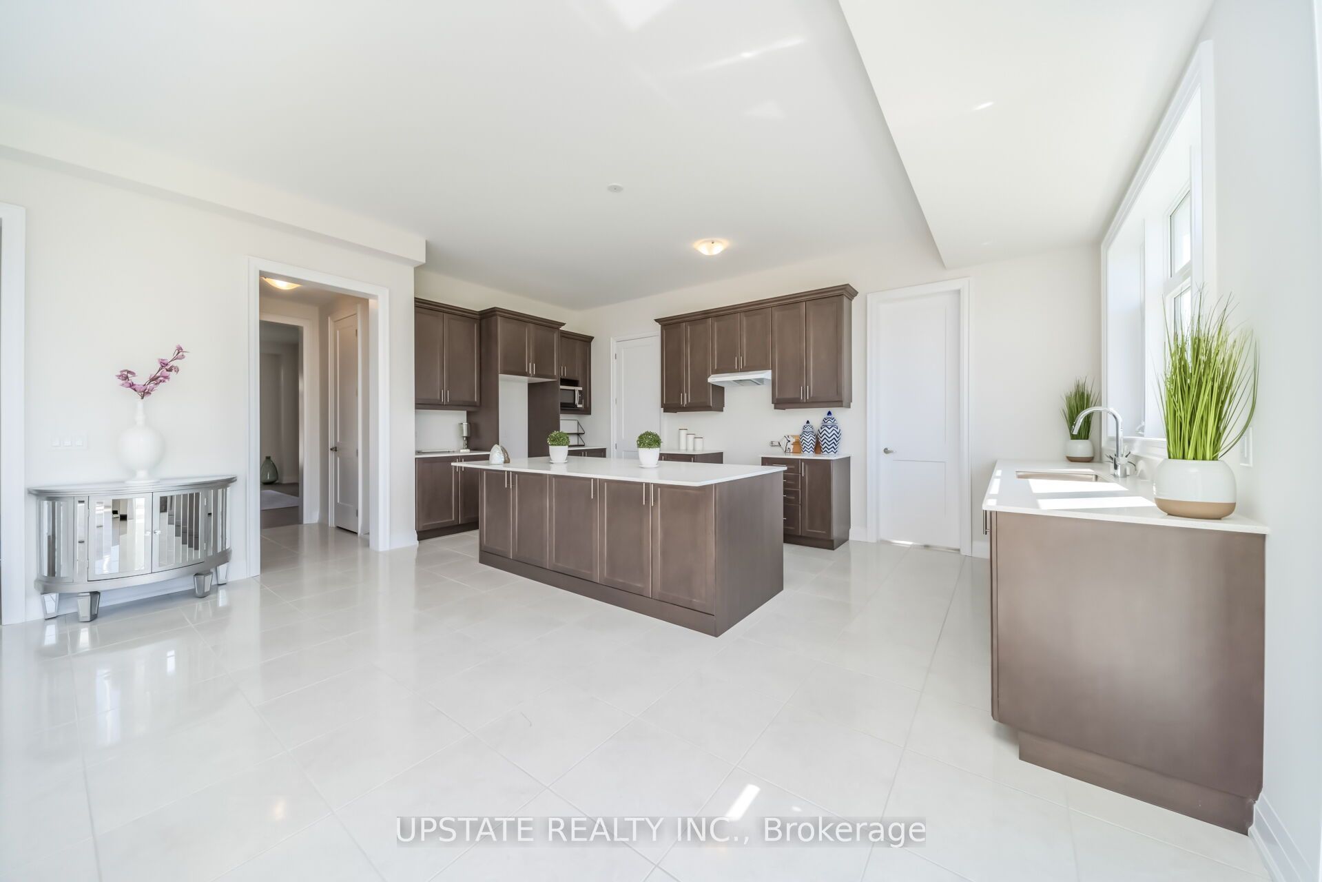 21 Pearsall Place Property Photo 21