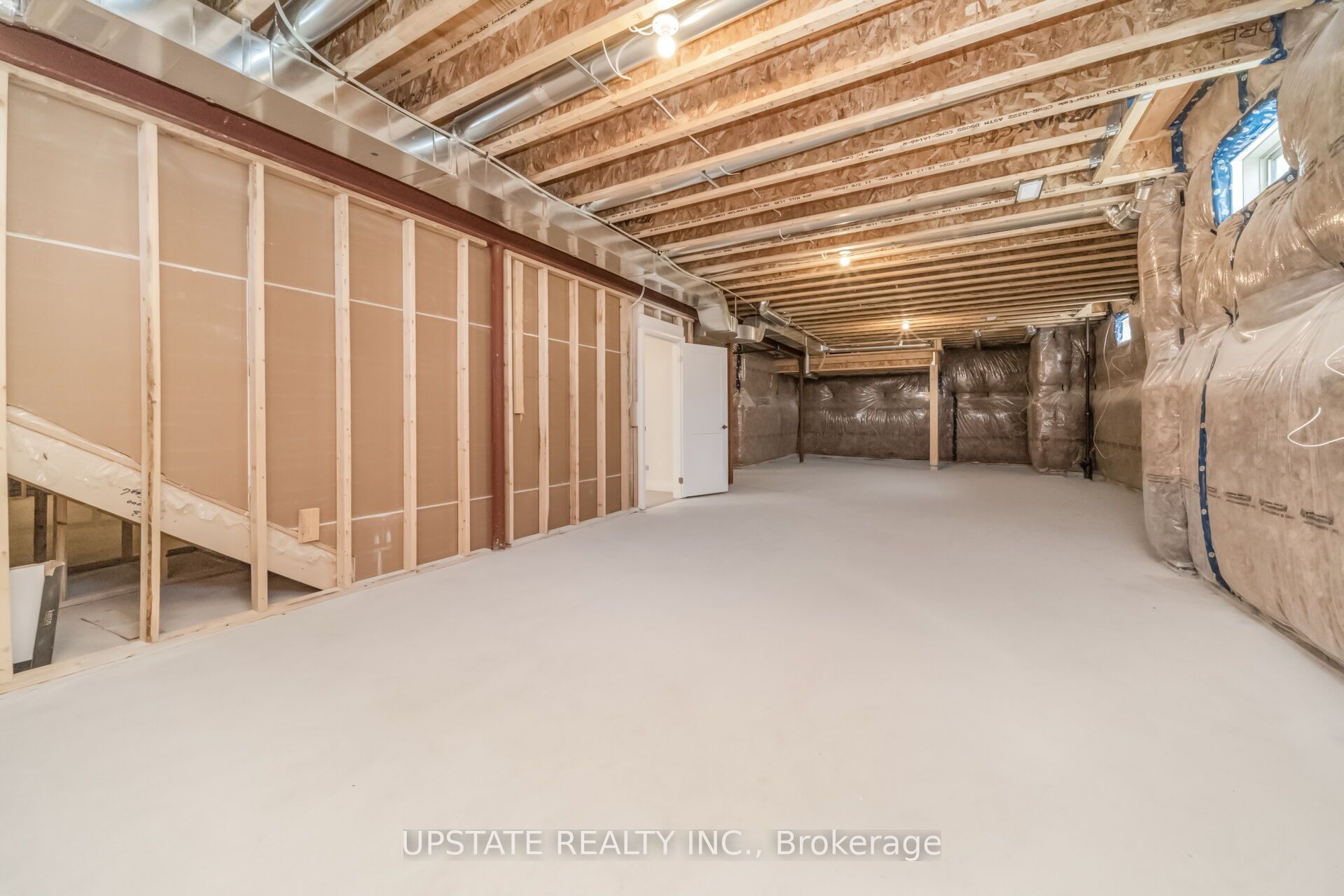 21 Pearsall Place Property Photo 41