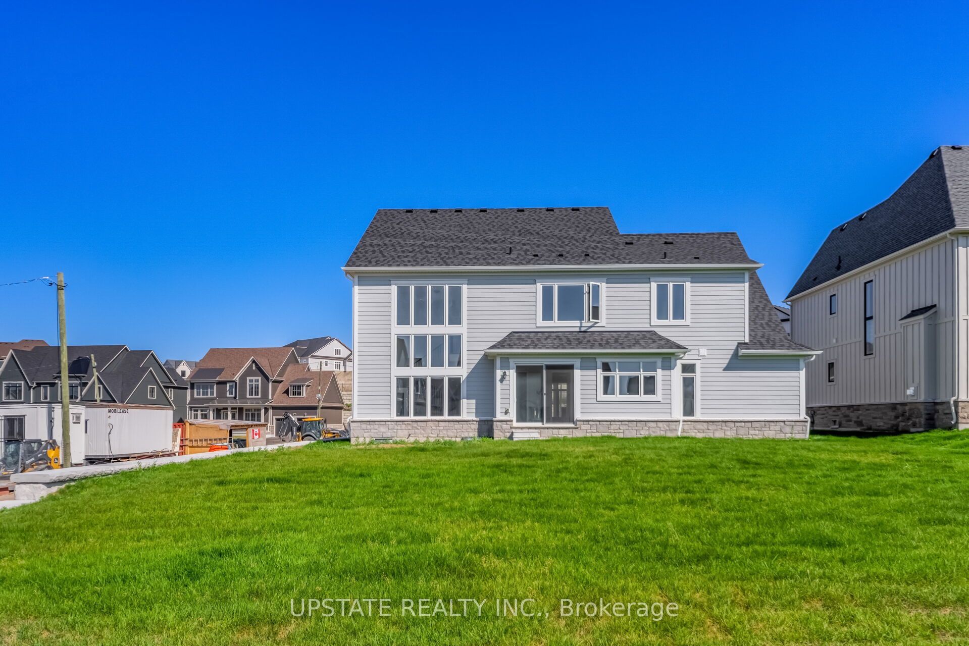 21 Pearsall Place Property Photo 44