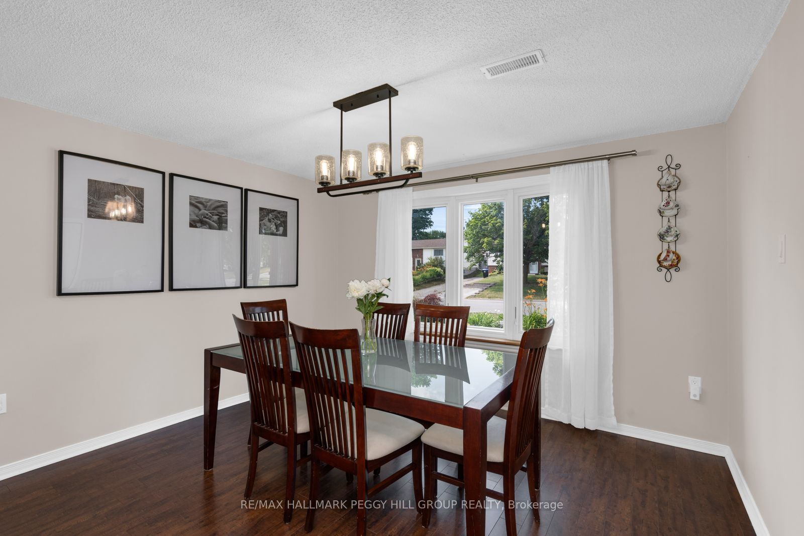 295 Galloway Boulevard Property Photo 3