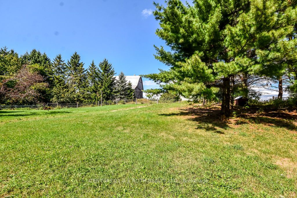 1998 Old Barrie Road E Property Photo 5