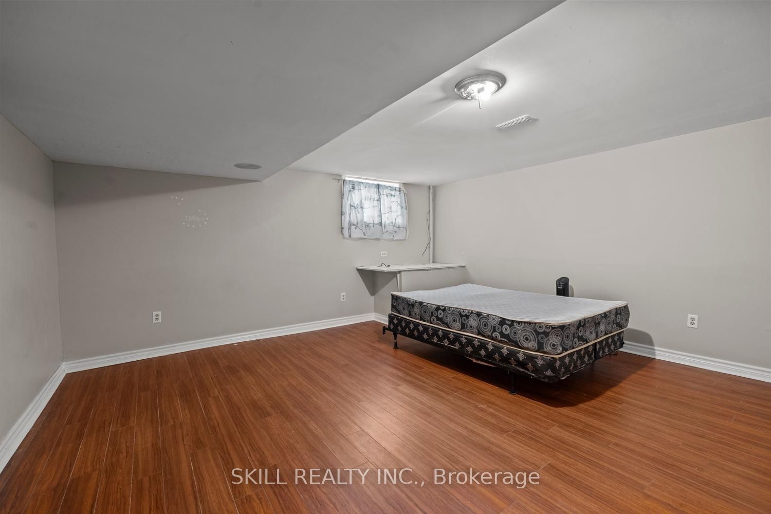 141 Hickling Trail Property Photo 26