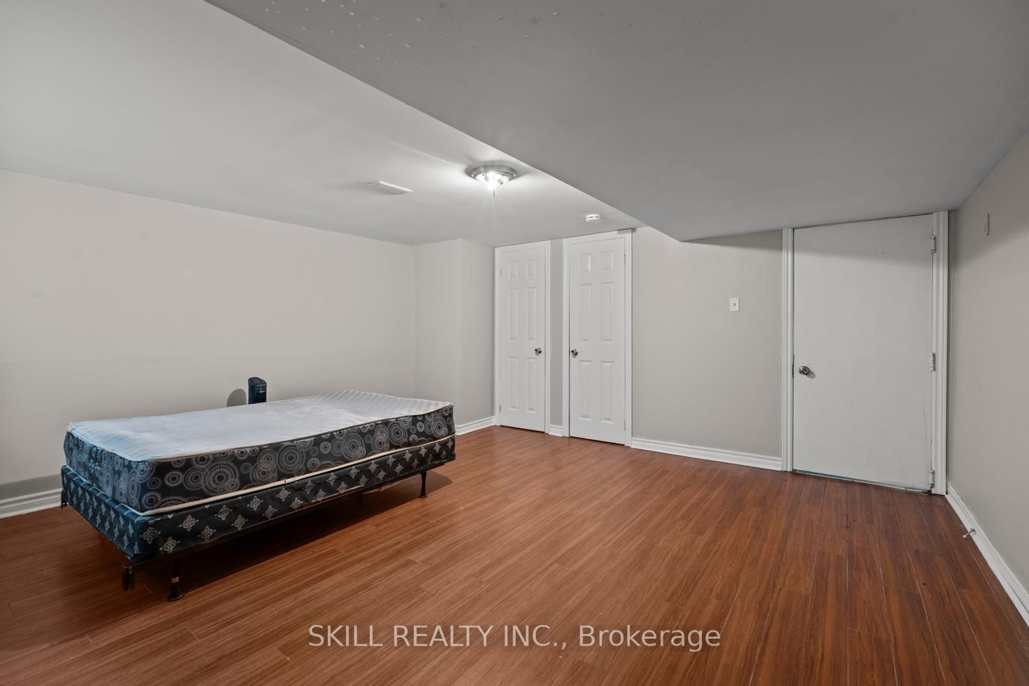 141 Hickling Trail Property Photo 28