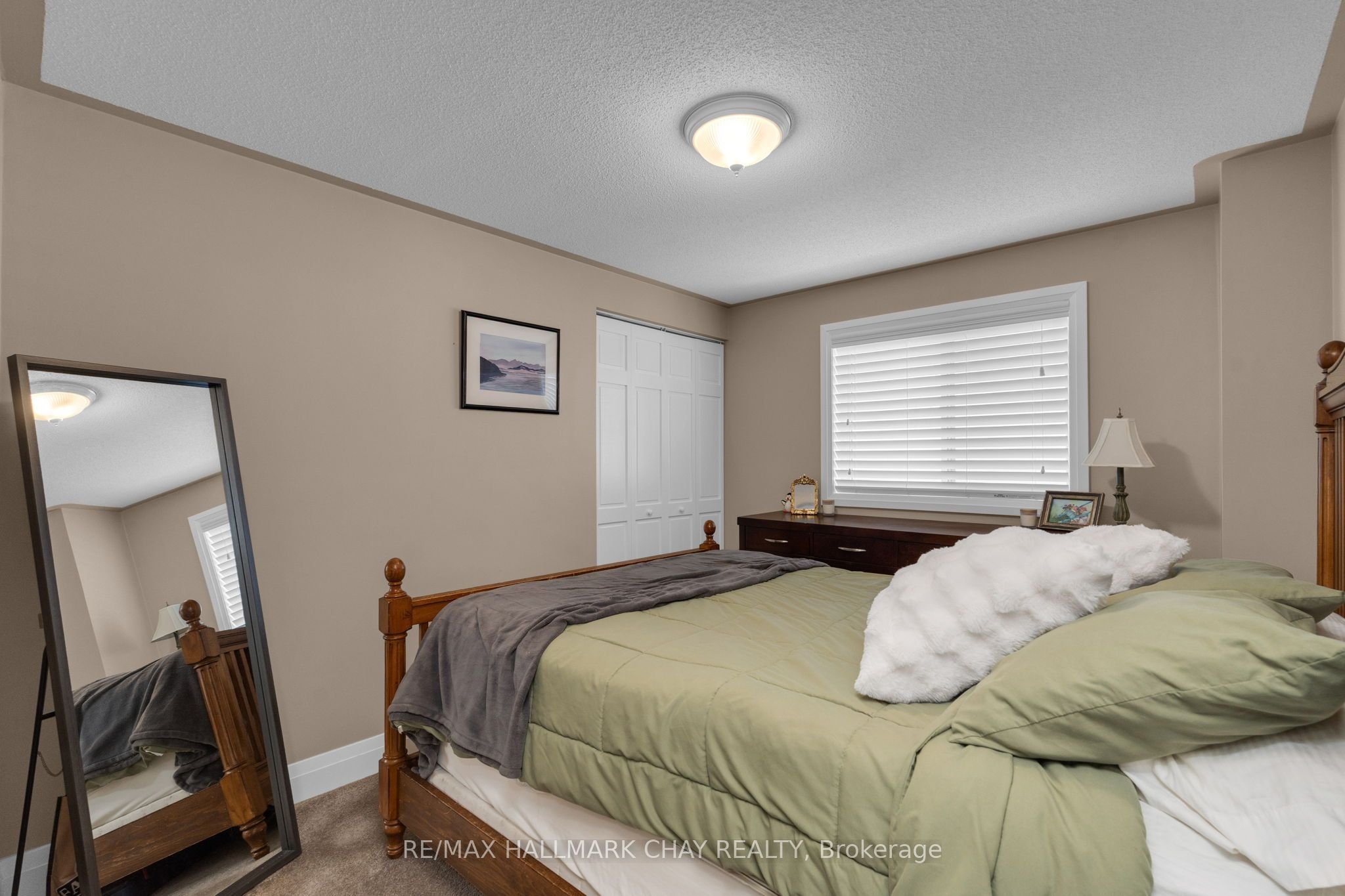 17 Benjamin Lane Property Photo 19