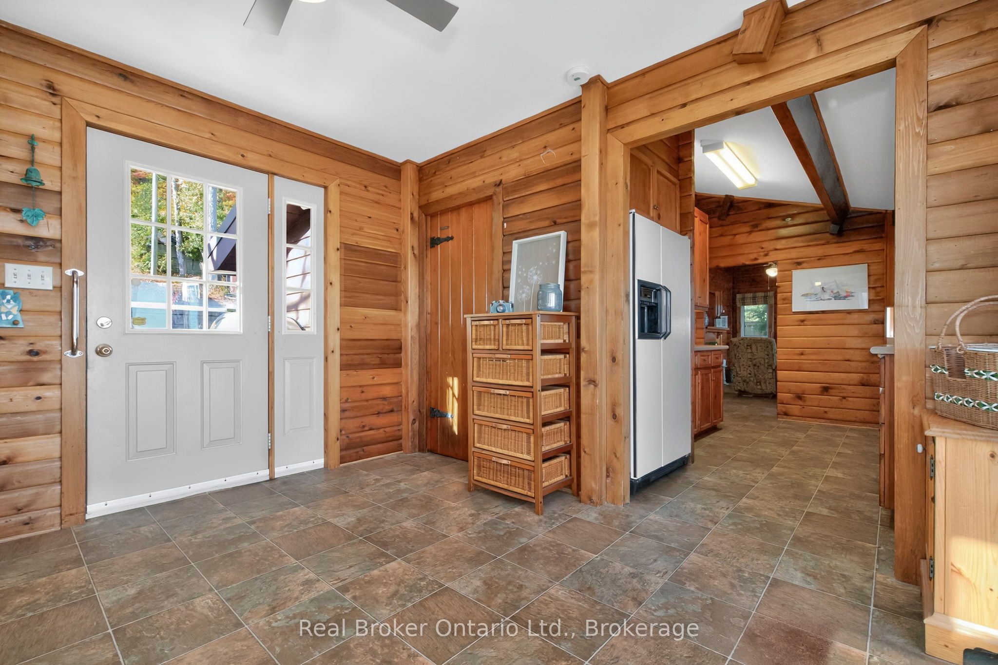 417 Pheasant Lane Property Photo 6