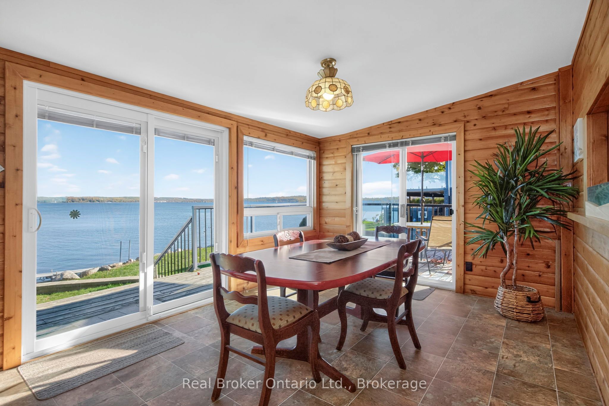 417 Pheasant Lane Property Photo 14