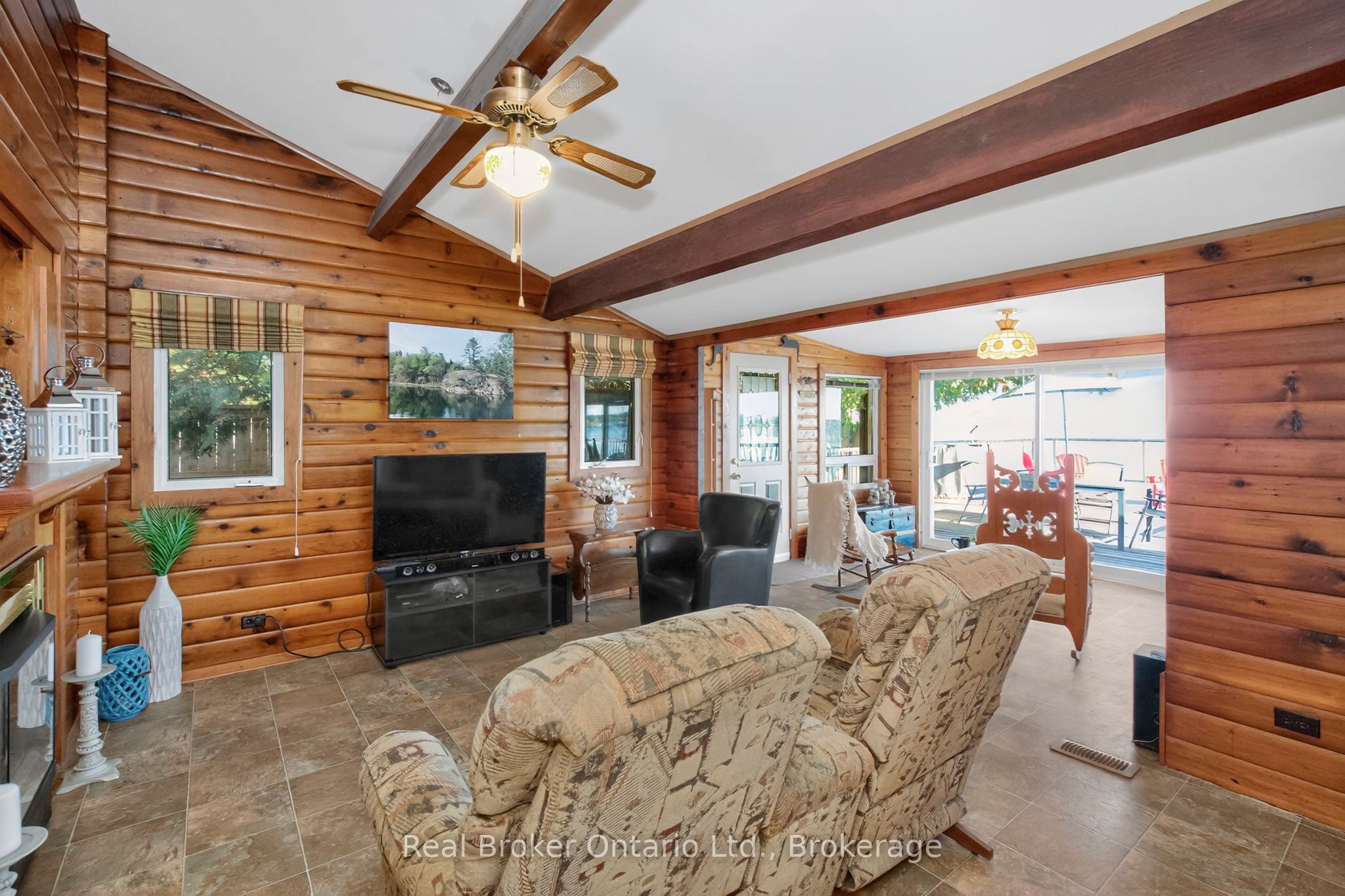 417 Pheasant Lane Property Photo 16