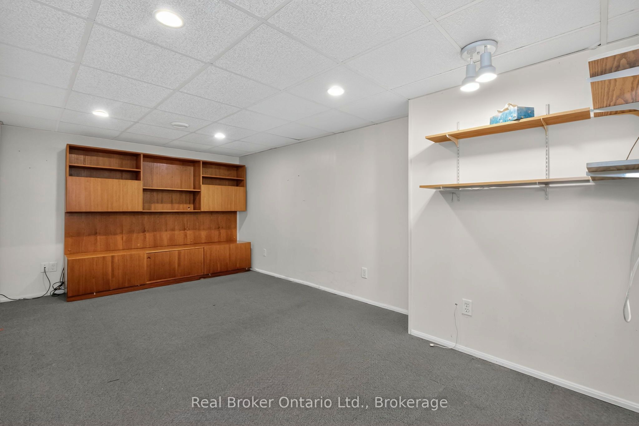 417 Pheasant Lane Property Photo 26