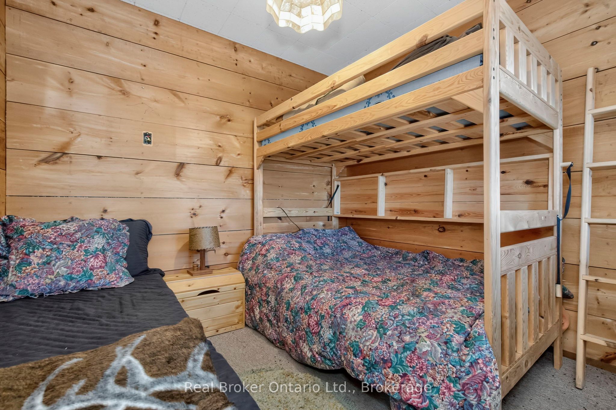 417 Pheasant Lane Property Photo 30