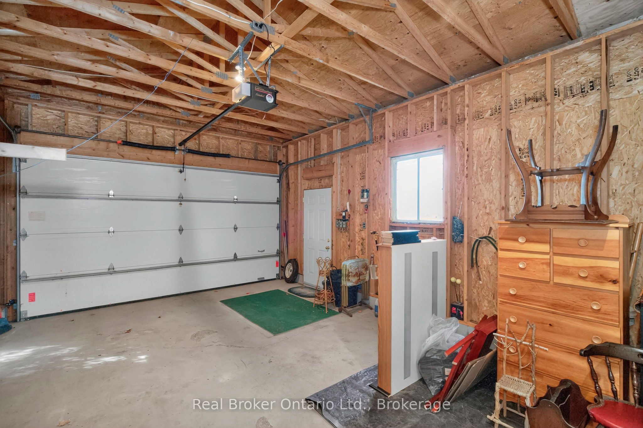 417 Pheasant Lane Property Photo 44