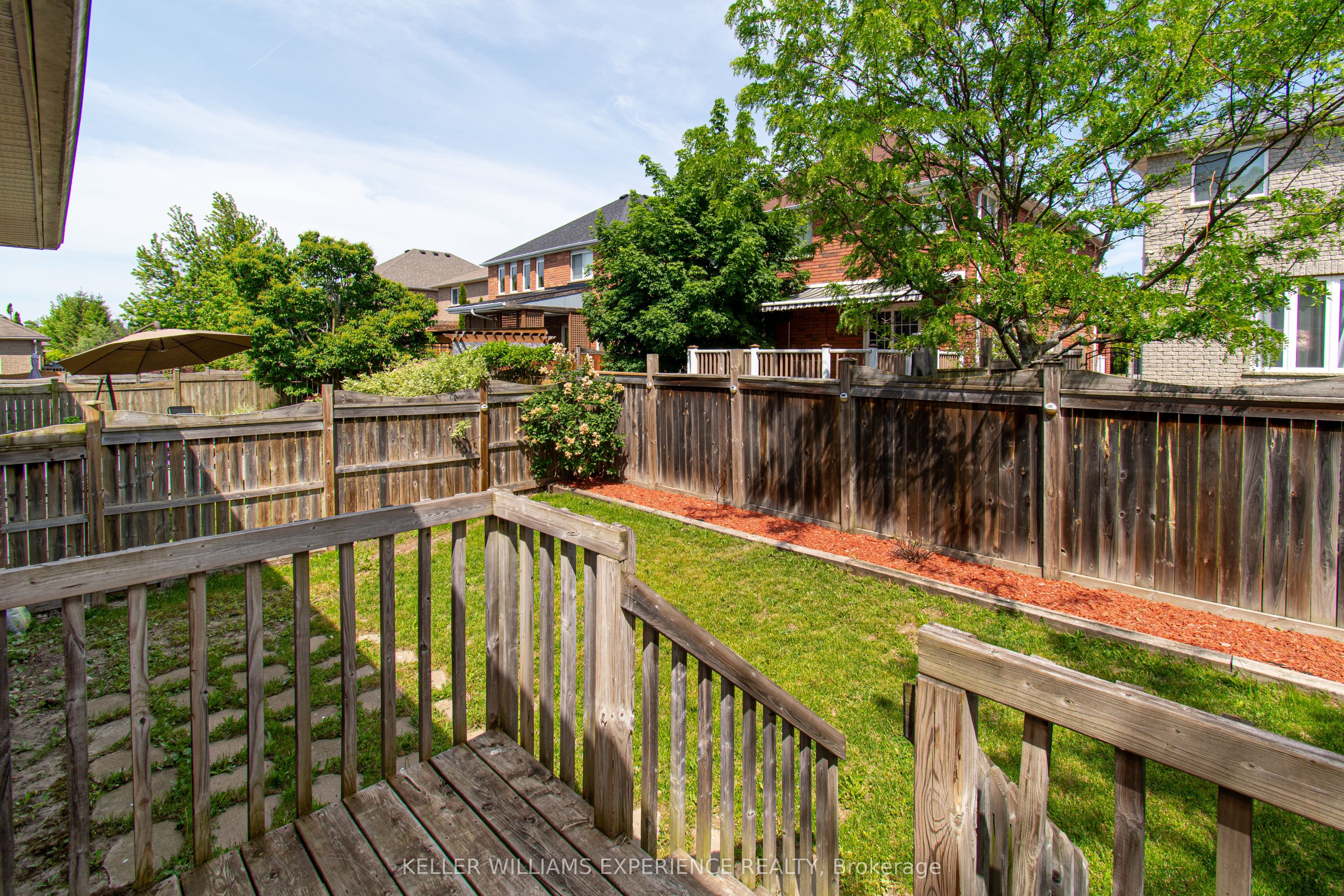 57 Parisian Crescent Property Photo 19