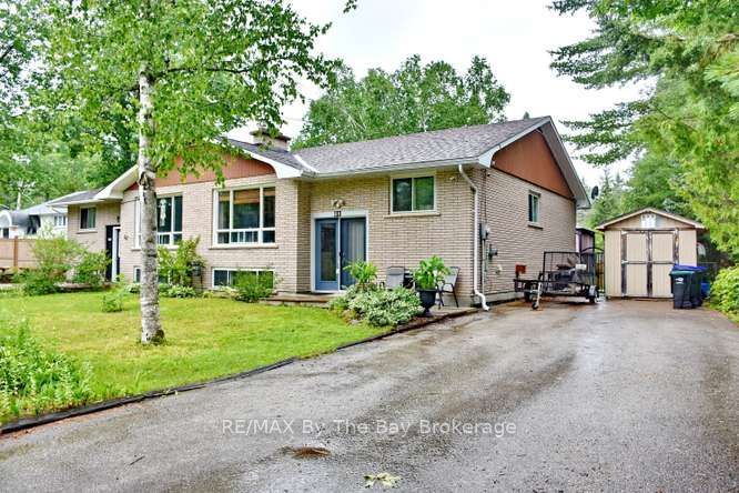 60 53rd Street S Property Photo 1