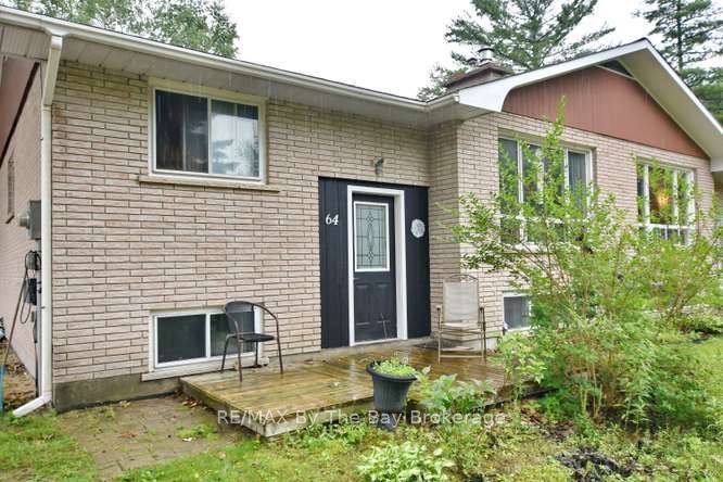 60 53rd Street S Property Photo 3