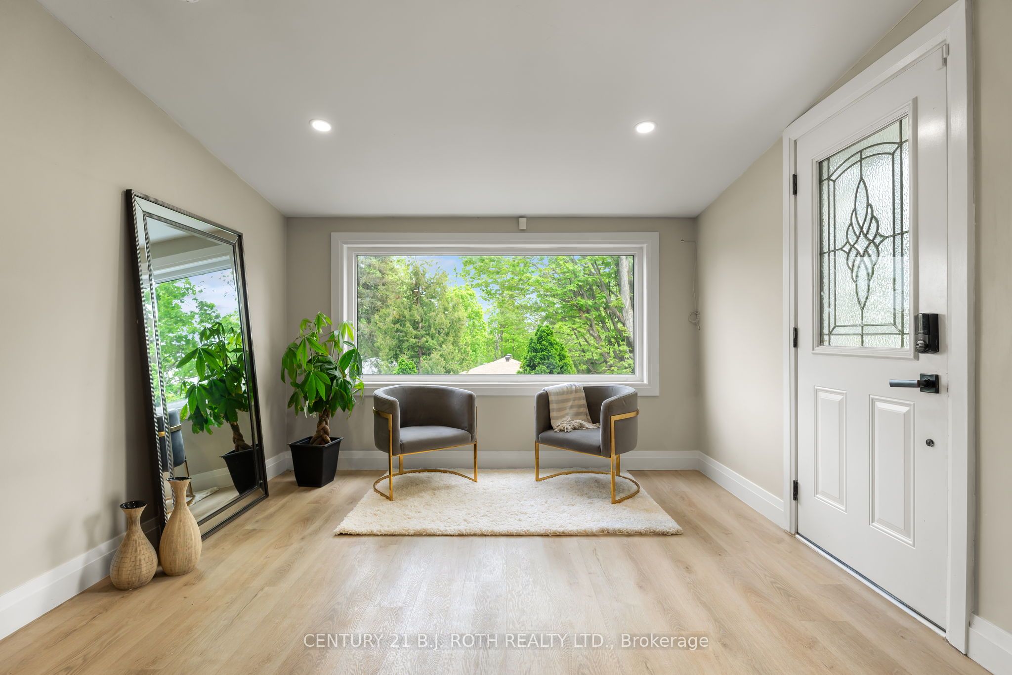 390 Arthur Street Property Photo 7
