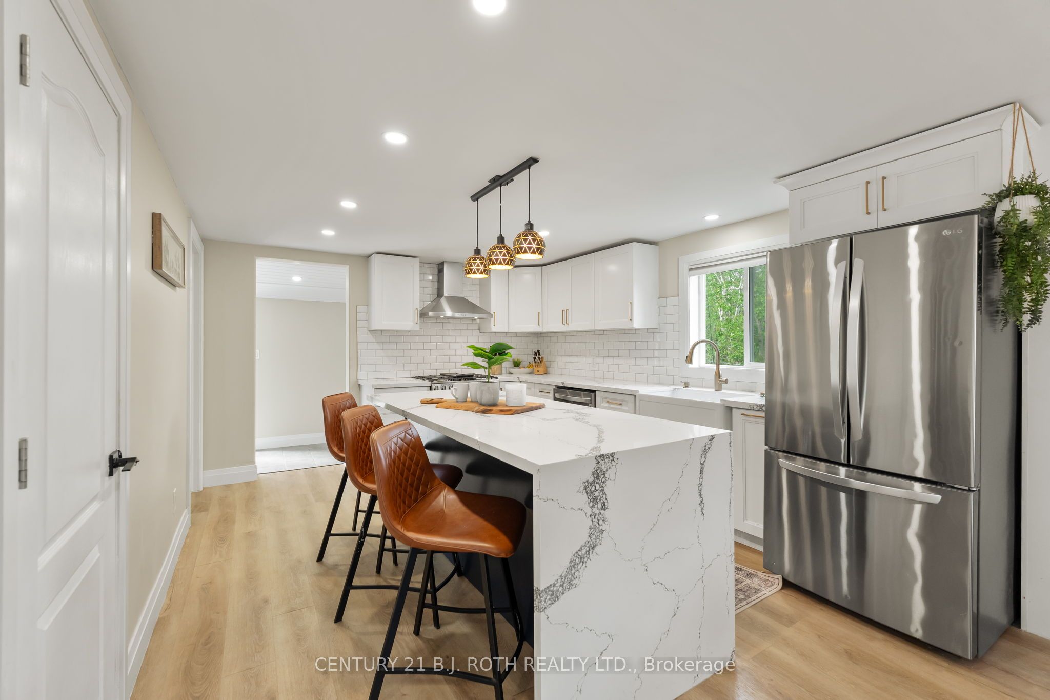390 Arthur Street Property Photo 10