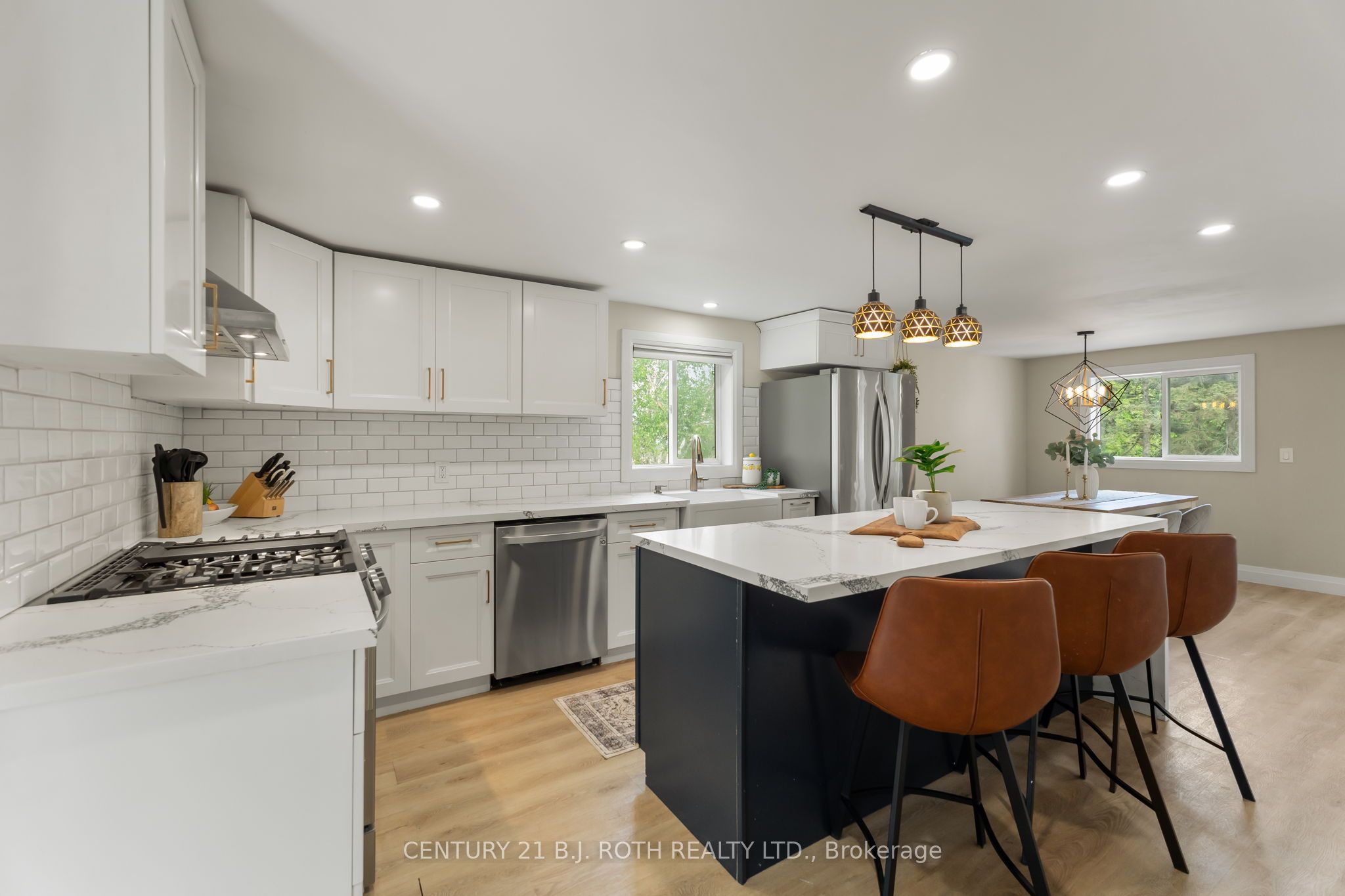 390 Arthur Street Property Photo 12
