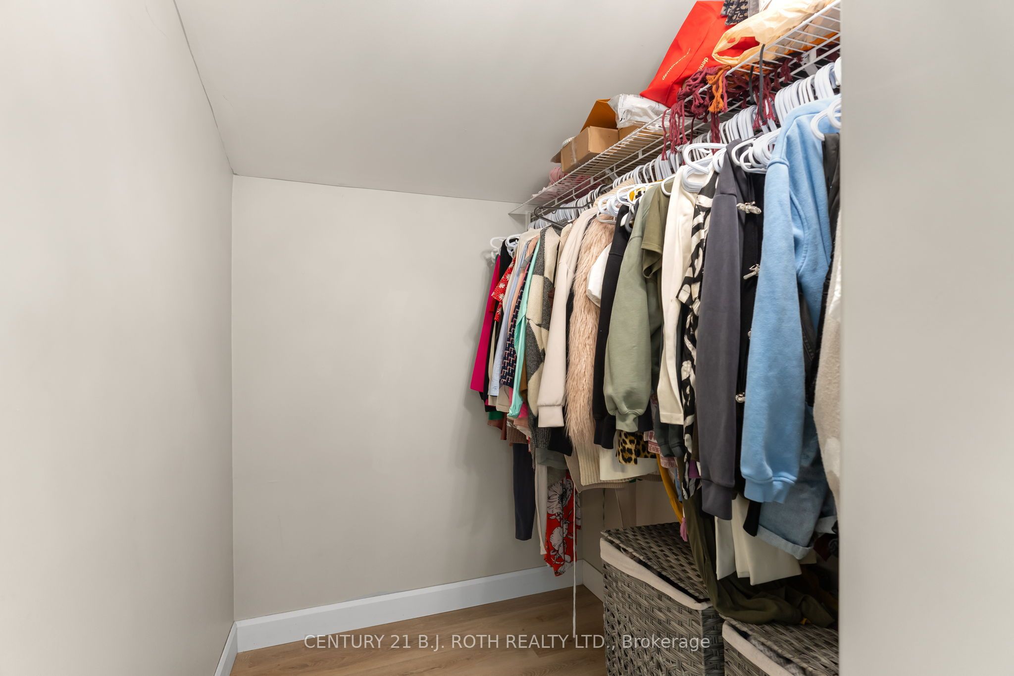 390 Arthur Street Property Photo 25