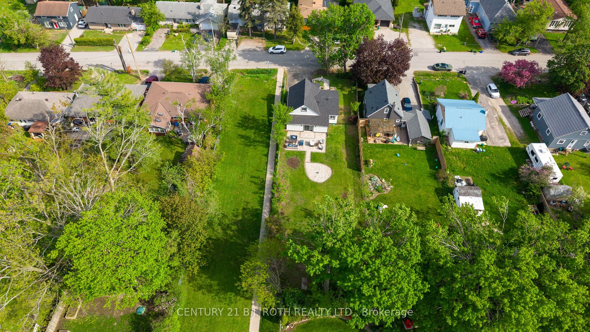 390 Arthur Street Property Photo 46