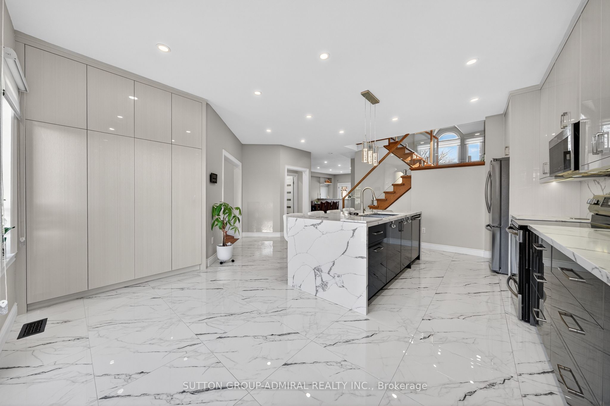 62 Prince George Crescent Property Photo 14