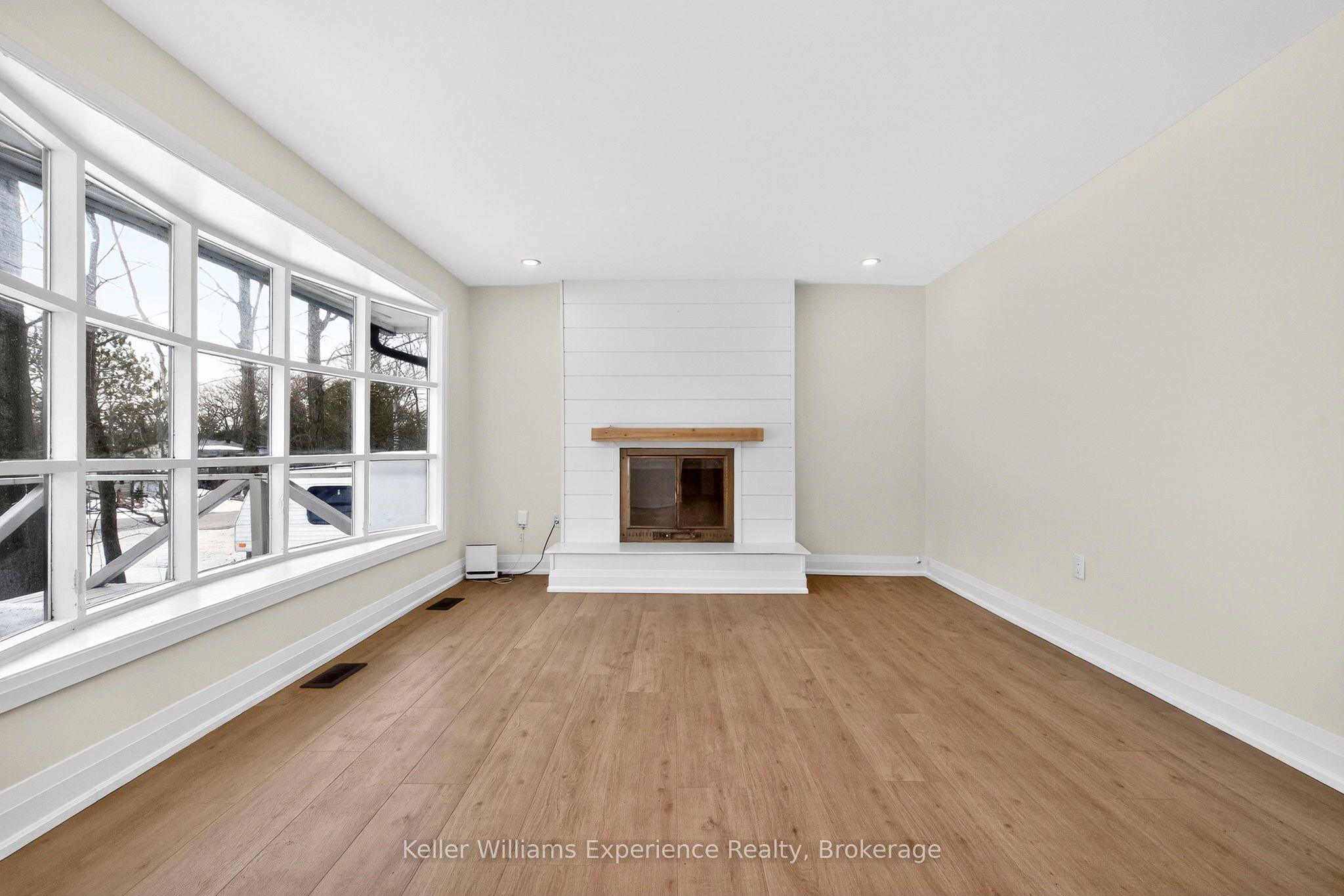 29 Nida Drive Property Photo 12