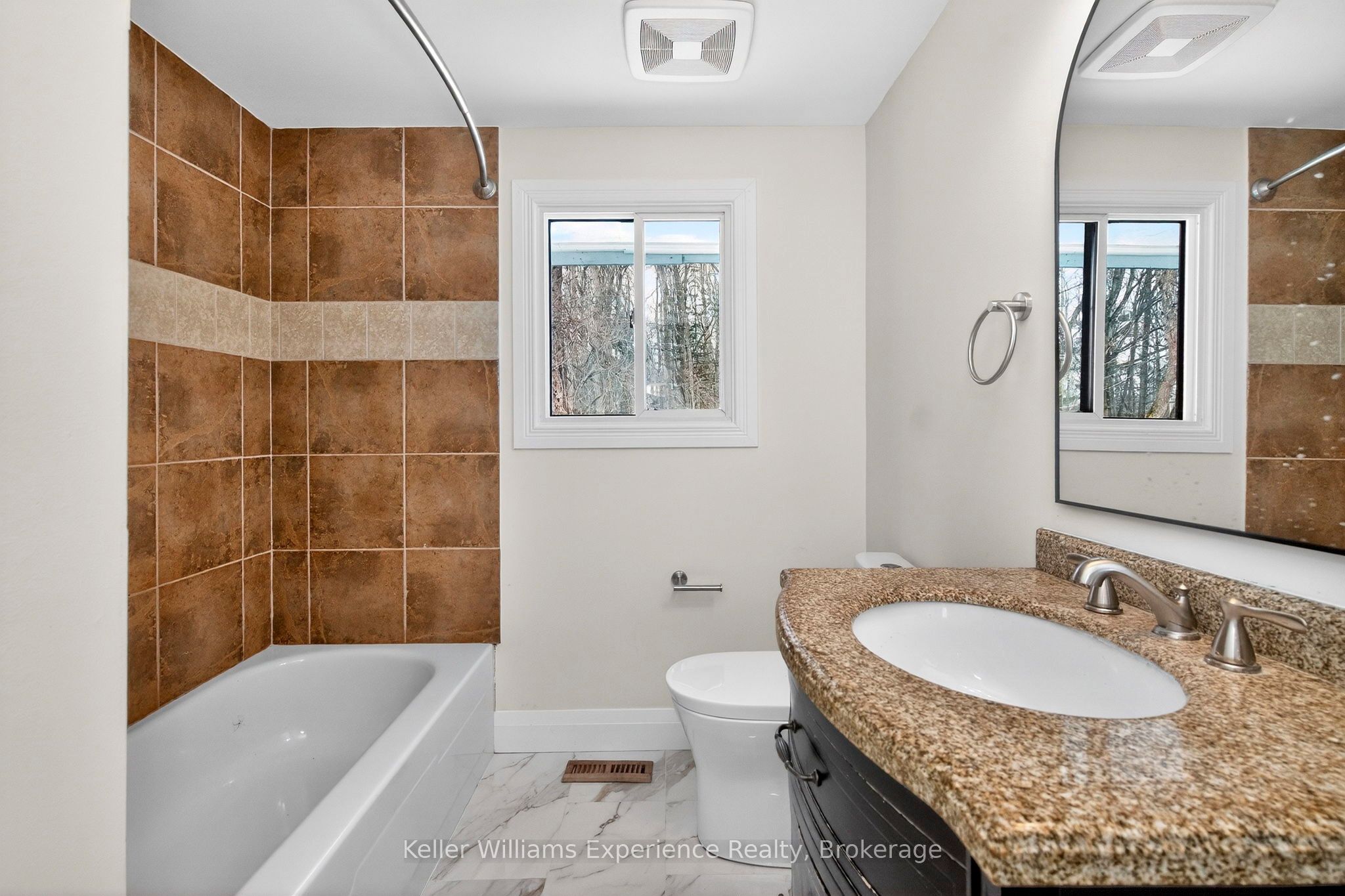 29 Nida Drive Property Photo 15