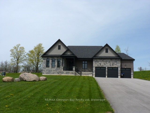 6 Caldwell Drive Property Photo 1