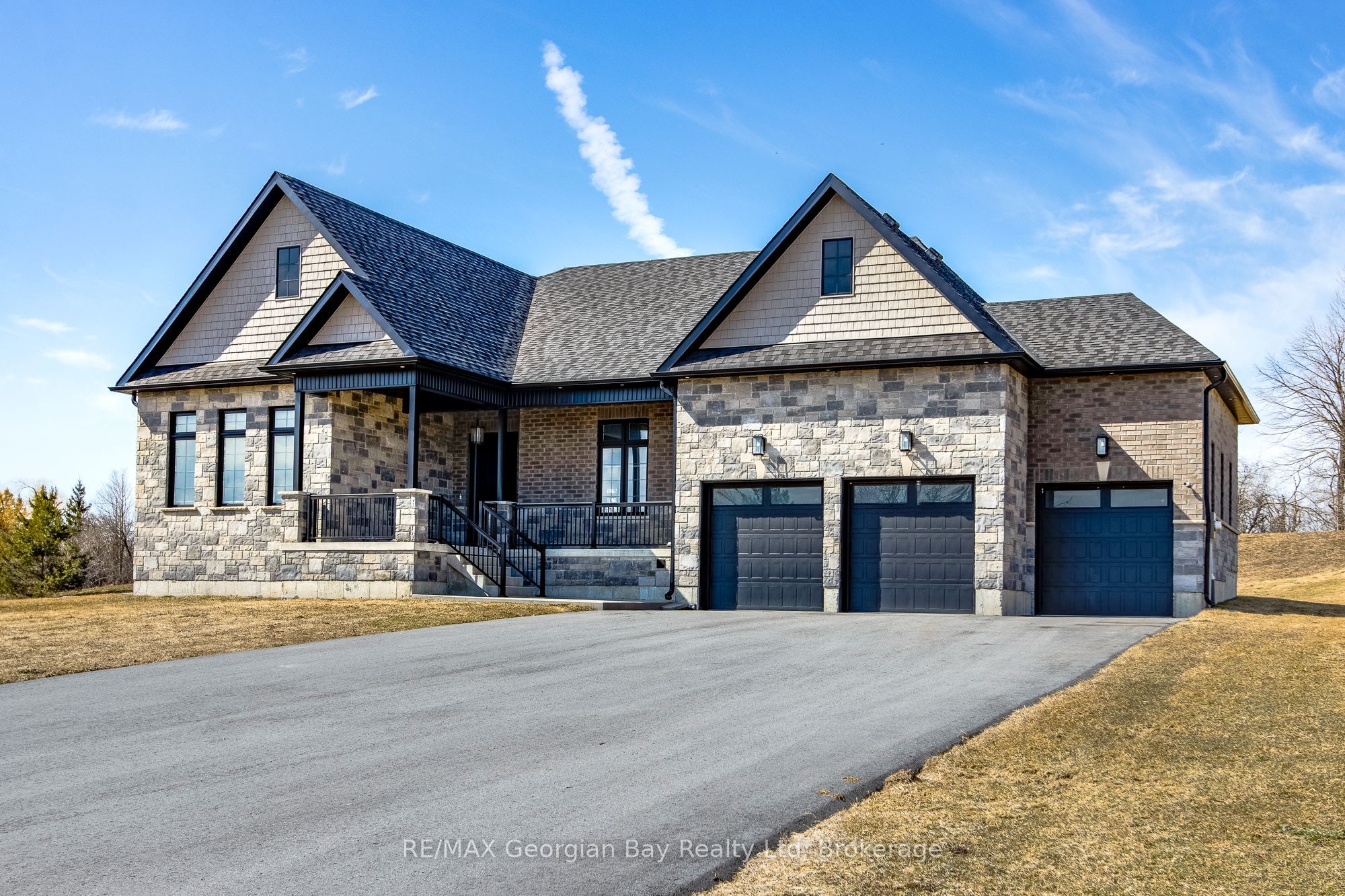 6 Caldwell Drive Property Photo 2