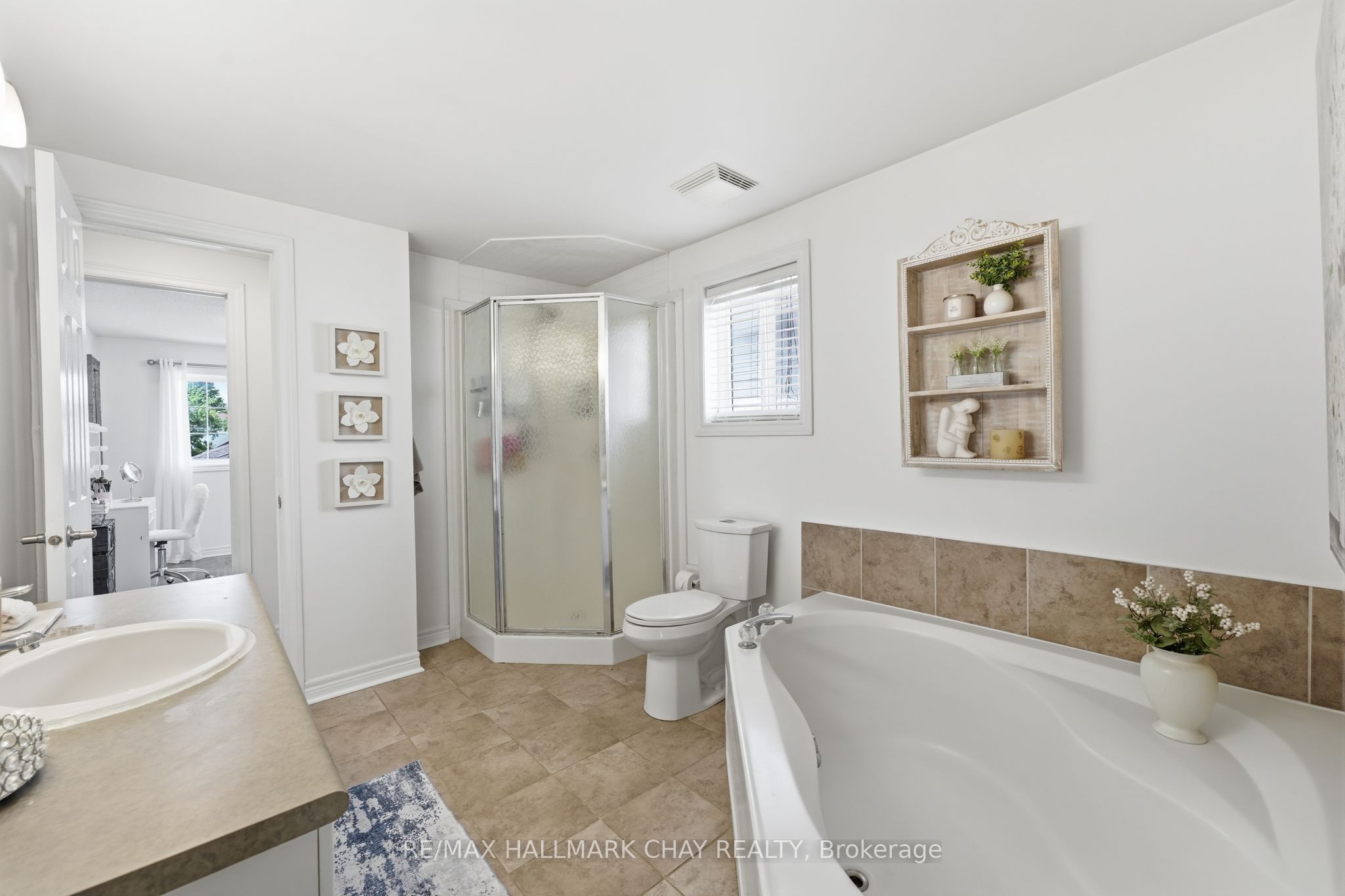 228 Wessenger Drive Property Photo 18