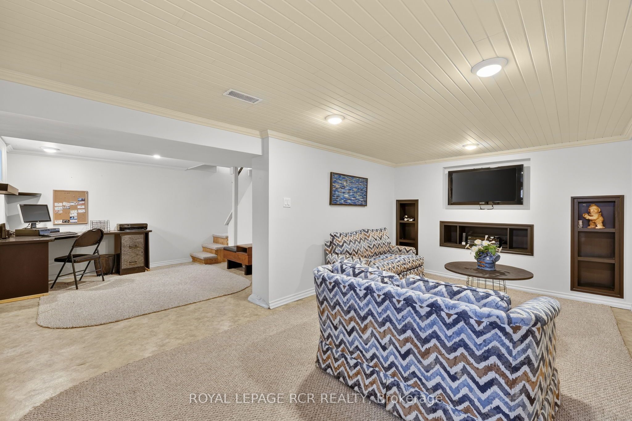 65 Donald Street Property Photo 33