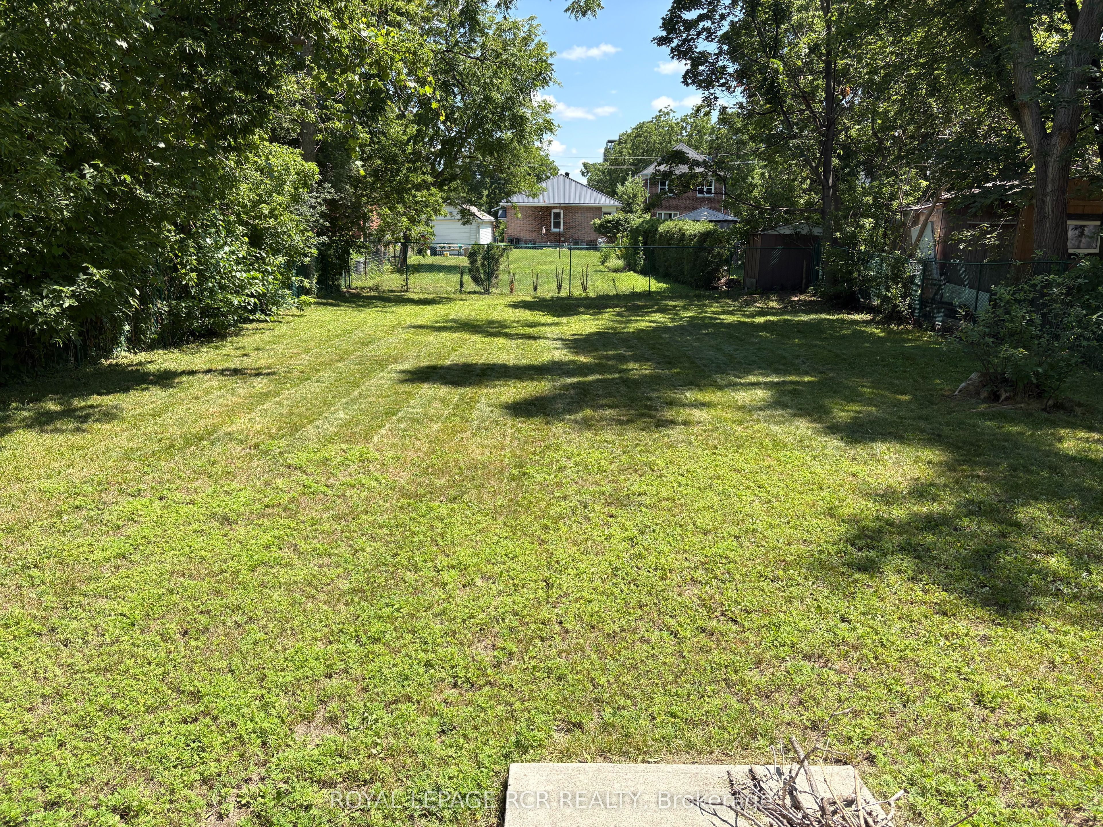 65 Donald Street Property Photo 43